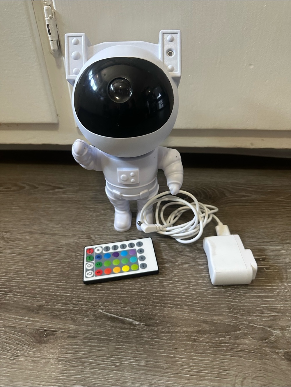 White Astronaut LED Night Light with Remote